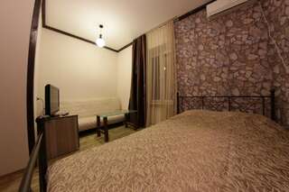 Гостевой дом Shara Talyan 8/2 Guest House Ереван Апартаменты с 1 спальней-3
